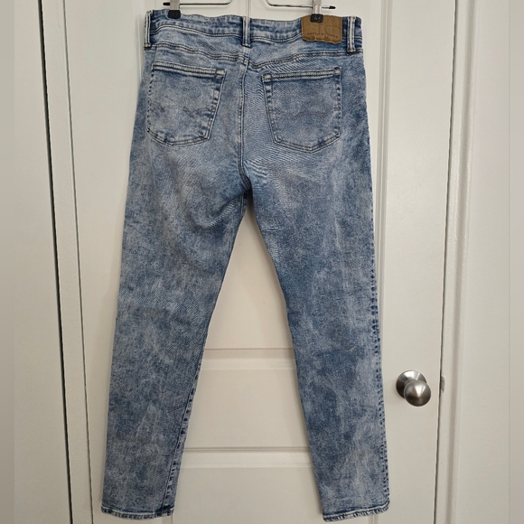 American Eagle Acid Wash Skinny Jeans - Picture 6 of 6